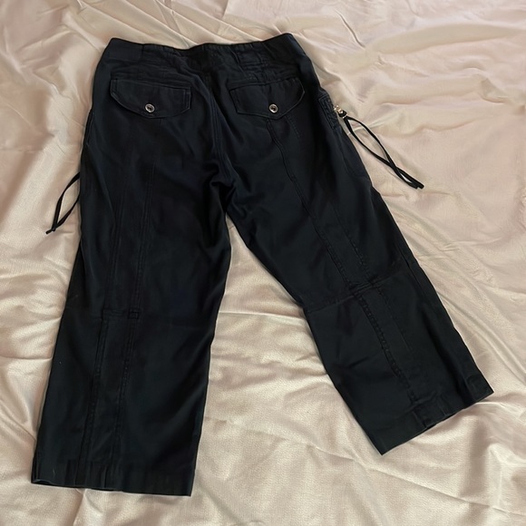 Banana Republic Denim Cropped pants - Picture 6 of 6